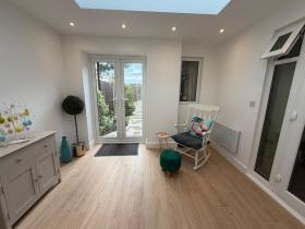 True-Orangery-187